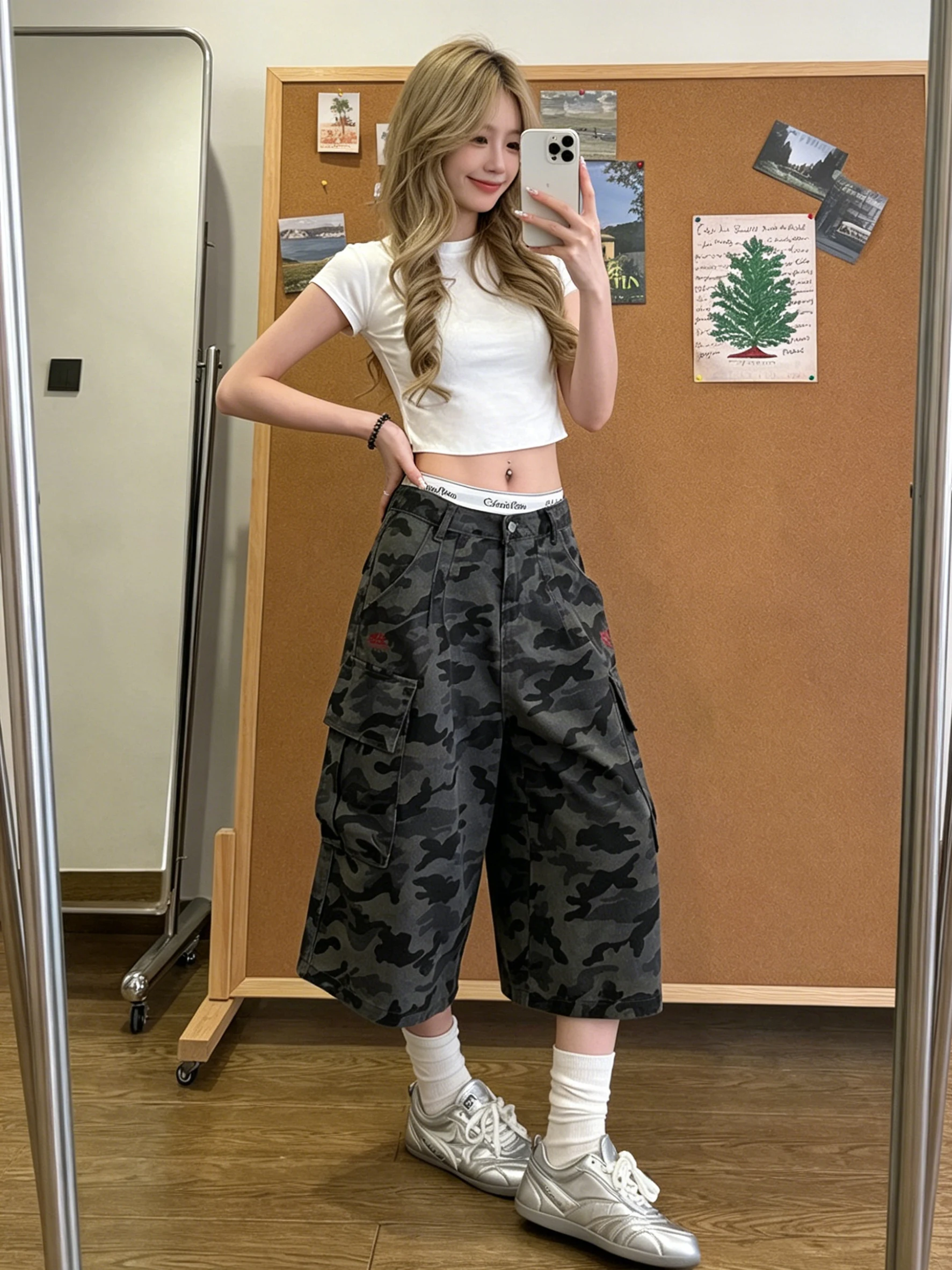 High Waist Wide Leg Seven Inch Denim Jeans Women's plus Size Vintage Style Loose Fit Summer New BF Lazy Style Slimming Effect
High Waist Wide Leg Seven Inch Denim Jeans Women's plus Size Vintage Style Loose Fit Summer New BF Lazy Style Slimming Effect
