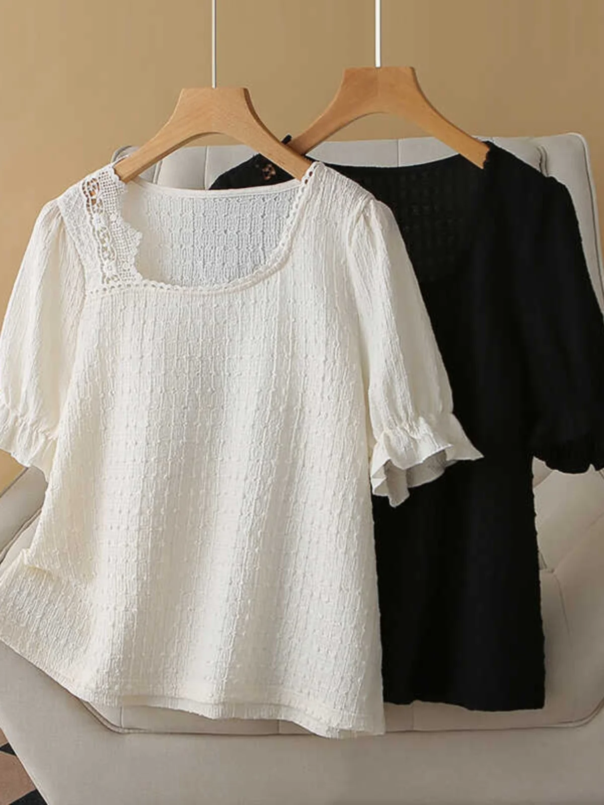 Chic Casual Shirt Women's Summer 2024 Korean Style Loose Fit Square Collar Gored Sleeve Large Size Elegant Top
Chic Casual Shirt Women's Summer 2024 Korean Style Loose Fit Square Collar Gored Sleeve Large Size Elegant Top