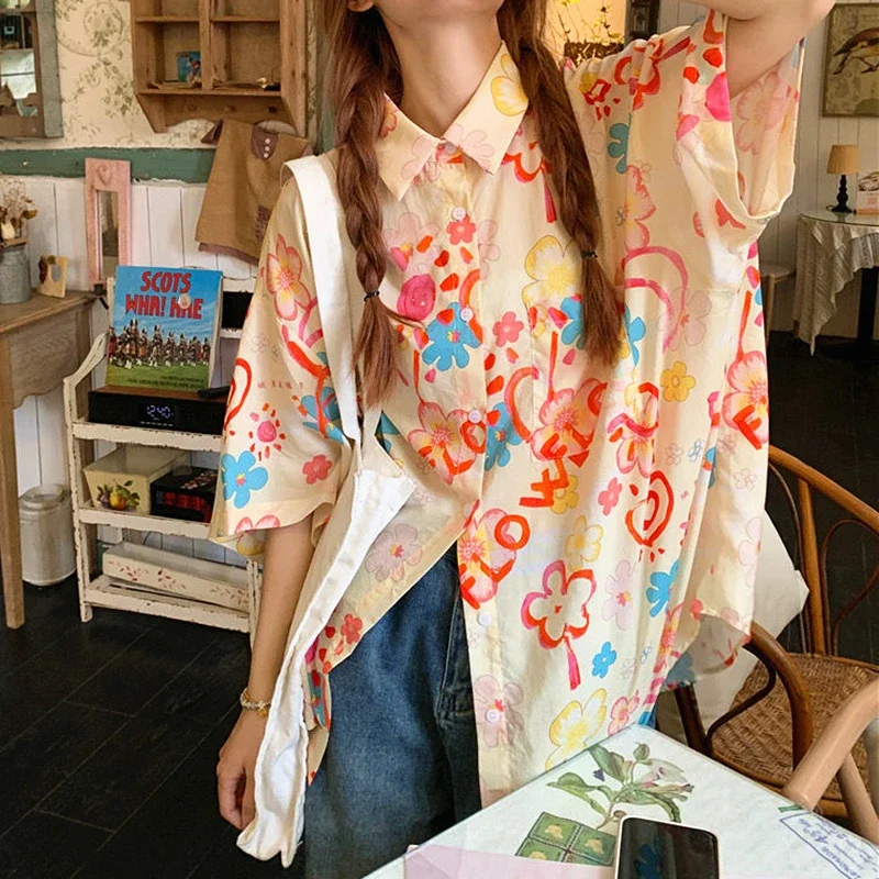 Korean Cute Flower Painting Blouse College E-girl Loose Oversized Button Up Shirt Summer Half Sleeve Lapel Tops Couples Kawaii
Korean Cute Flower Painting Blouse College E-girl Loose Oversized Button Up Shirt Summer Half Sleeve Lapel Tops Couples Kawaii