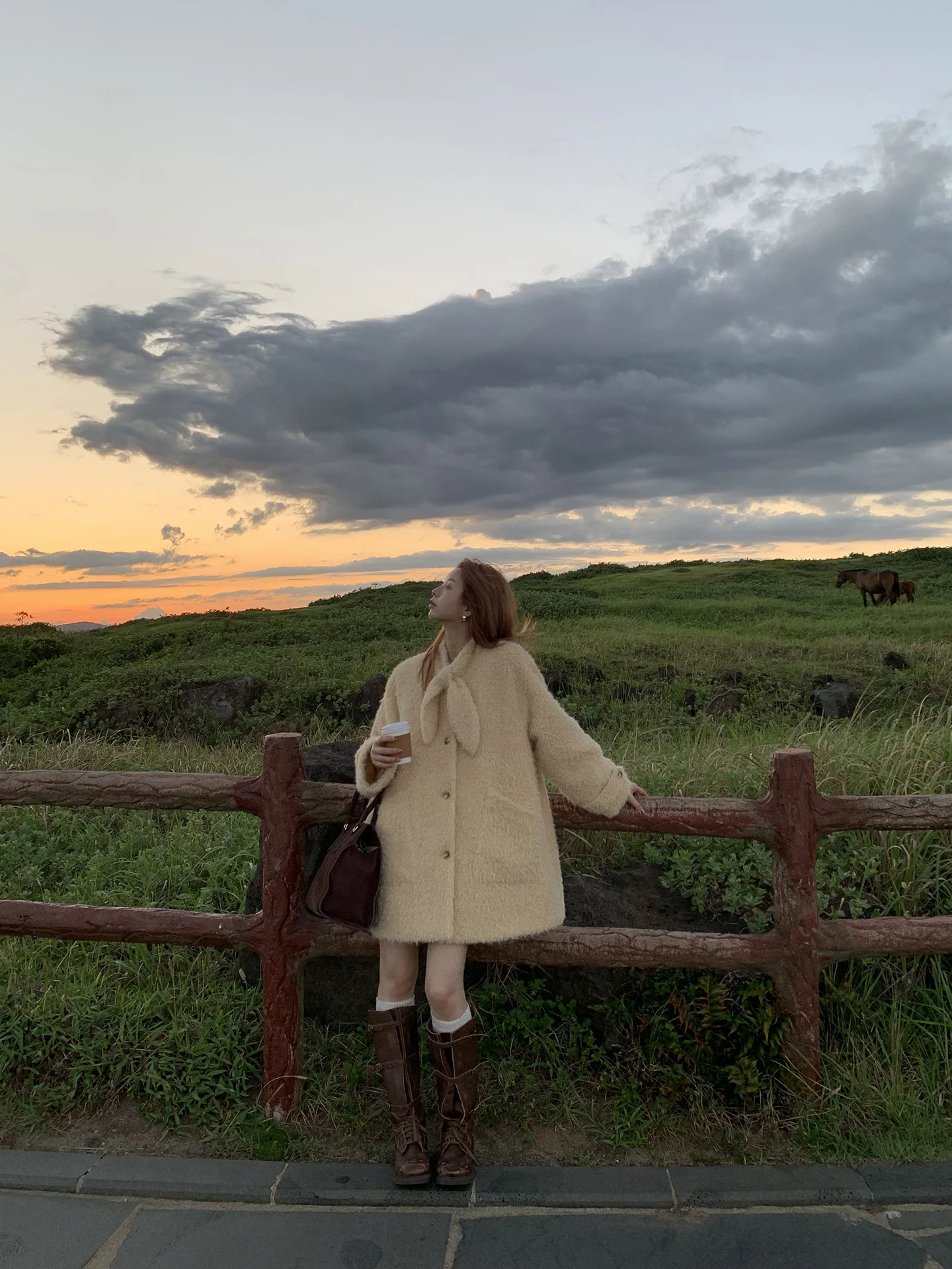 Женское шерстяное пальто G Sle: уникальное, красивое, средней длины, с хлопковым наполнителем, для весны, осени и зимы, для повседневной носки
Женское шерстяное пальто G Sle: уникальное, красивое, средней длины, с хлопковым наполнителем, для весны, осени и зимы, для повседневной носки