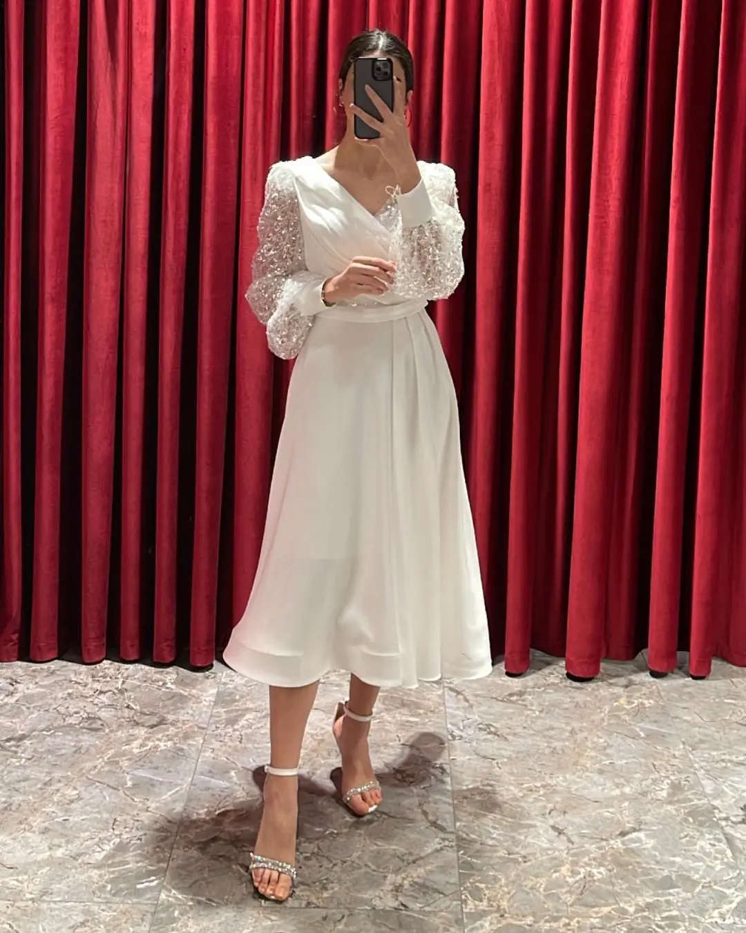 Fashionvane V Neck Prom Dresses Sequins Long Sleeves فساتين مناسبة رسمية Tea Length Satin A Line Wedding Guest Special Party
Fashionvane V Neck Prom Dresses Sequins Long Sleeves فساتين مناسبة رسمية Tea Length Satin A Line Wedding Guest Special Party