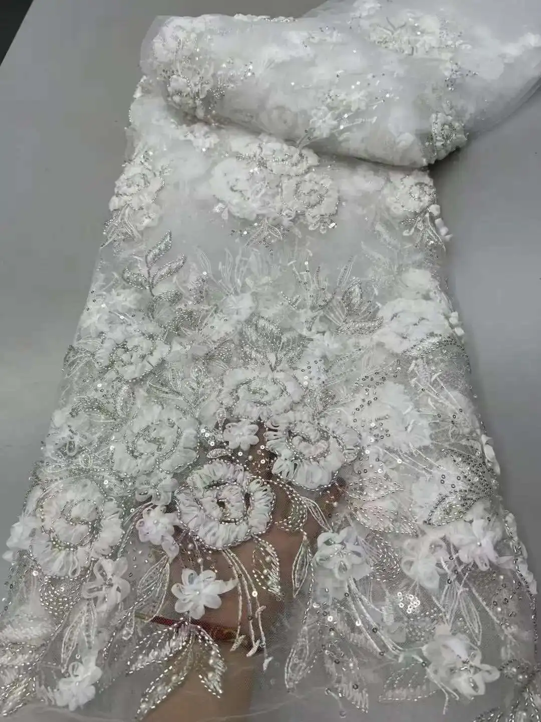 Luxury African Heavy Beads Lace Fabric 2025 High Quality 5 Yards Nigerian Sequins French Tulle Fabric Material For Wedding Party
Luxury African Heavy Beads Lace Fabric 2025 High Quality 5 Yards Nigerian Sequins French Tulle Fabric Material For Wedding Party