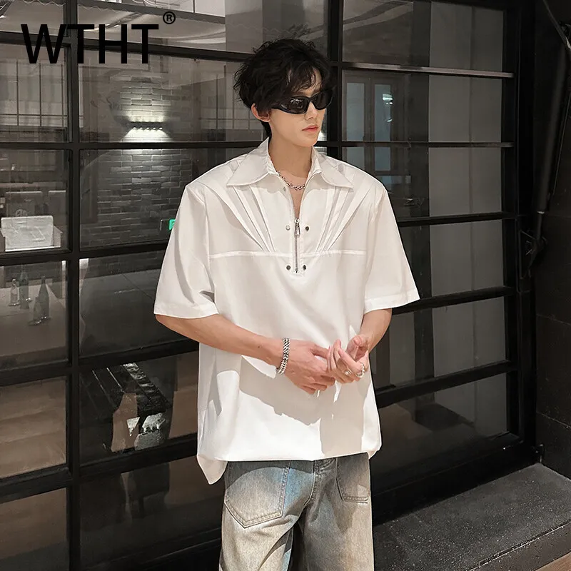 WTHT Fashion Men‘s Pleated Zipper Deconstruction Shoulder Pads T-shirts Casual Solid Color Lapel Tops Male 2025 Summer 2A0513
WTHT Fashion Men‘s Pleated Zipper Deconstruction Shoulder Pads T-shirts Casual Solid Color Lapel Tops Male 2025 Summer 2A0513