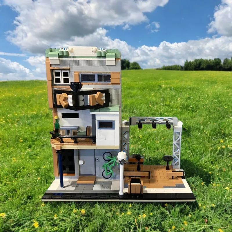 1326-Piece Modular Building, Recreating Monk's Café From Seinfeld, Compatible with Sitcom Suites Series
1326-Piece Modular Building, Recreating Monk's Café From Seinfeld, Compatible with Sitcom Suites Series