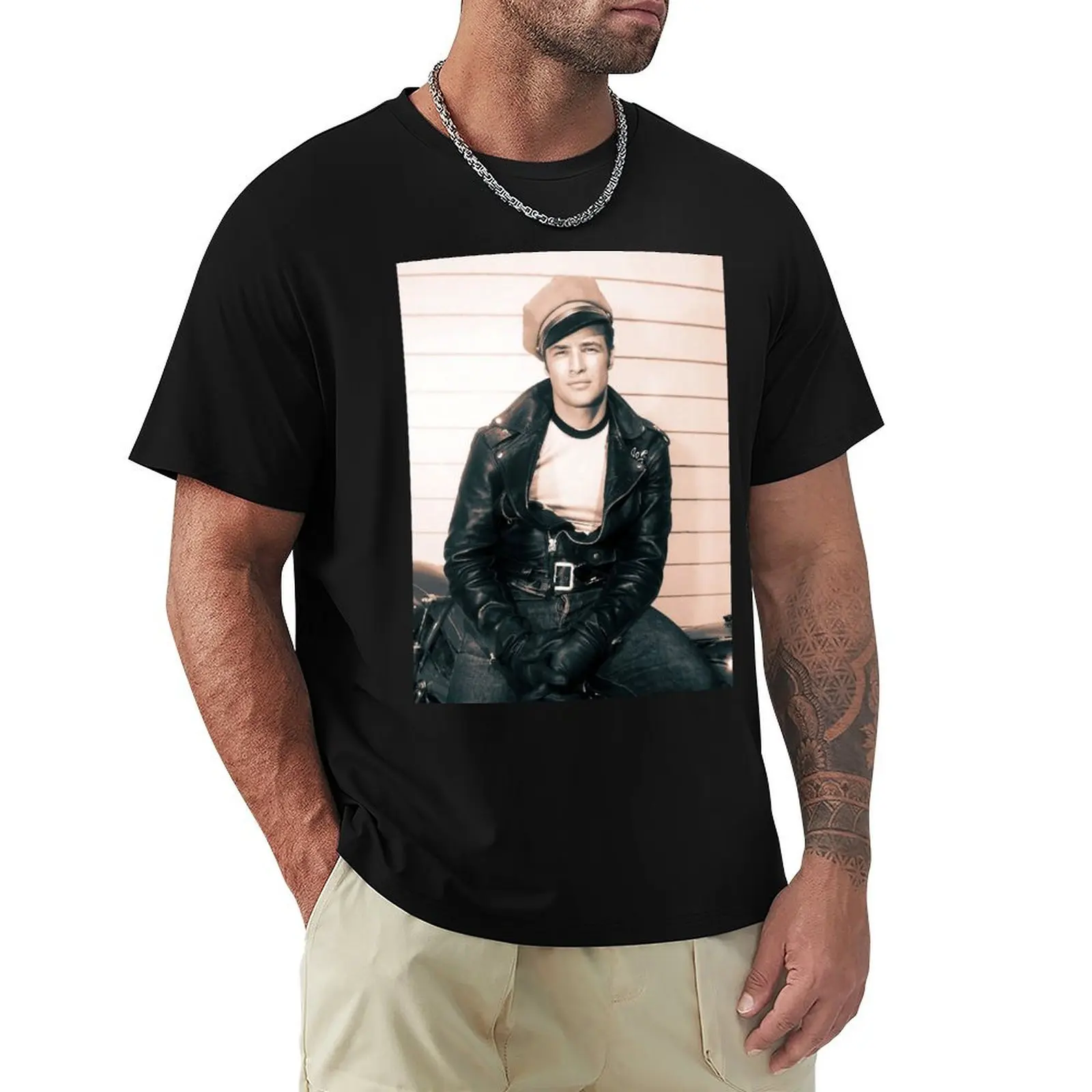 Marlon Brando - Vintage - D50 T-Shirt Basic Casual Wear Short Sleeve Top
Marlon Brando - Vintage - D50 T-Shirt Basic Casual Wear Short Sleeve Top