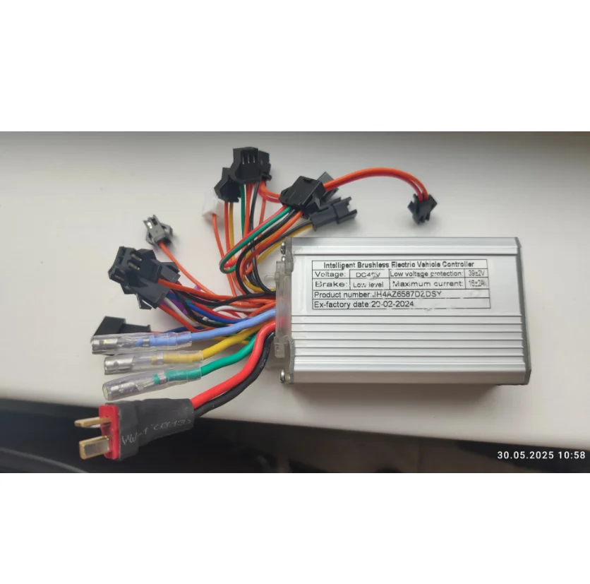 JH4AZ6587DZDSY(customized) DC48V 16A Motor ControllerModel Electric Bicycle Accessories
JH4AZ6587DZDSY(customized) DC48V 16A Motor ControllerModel Electric Bicycle Accessories