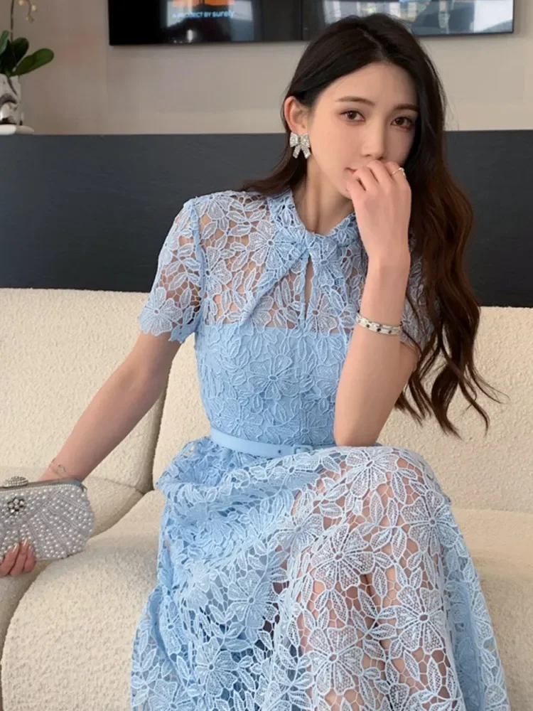 Lace Hollow out Midi Dress Women Blue Short Sleeve Temperament Female Robe with Sashes 2024 Spring Summer
Lace Hollow out Midi Dress Women Blue Short Sleeve Temperament Female Robe with Sashes 2024 Spring Summer