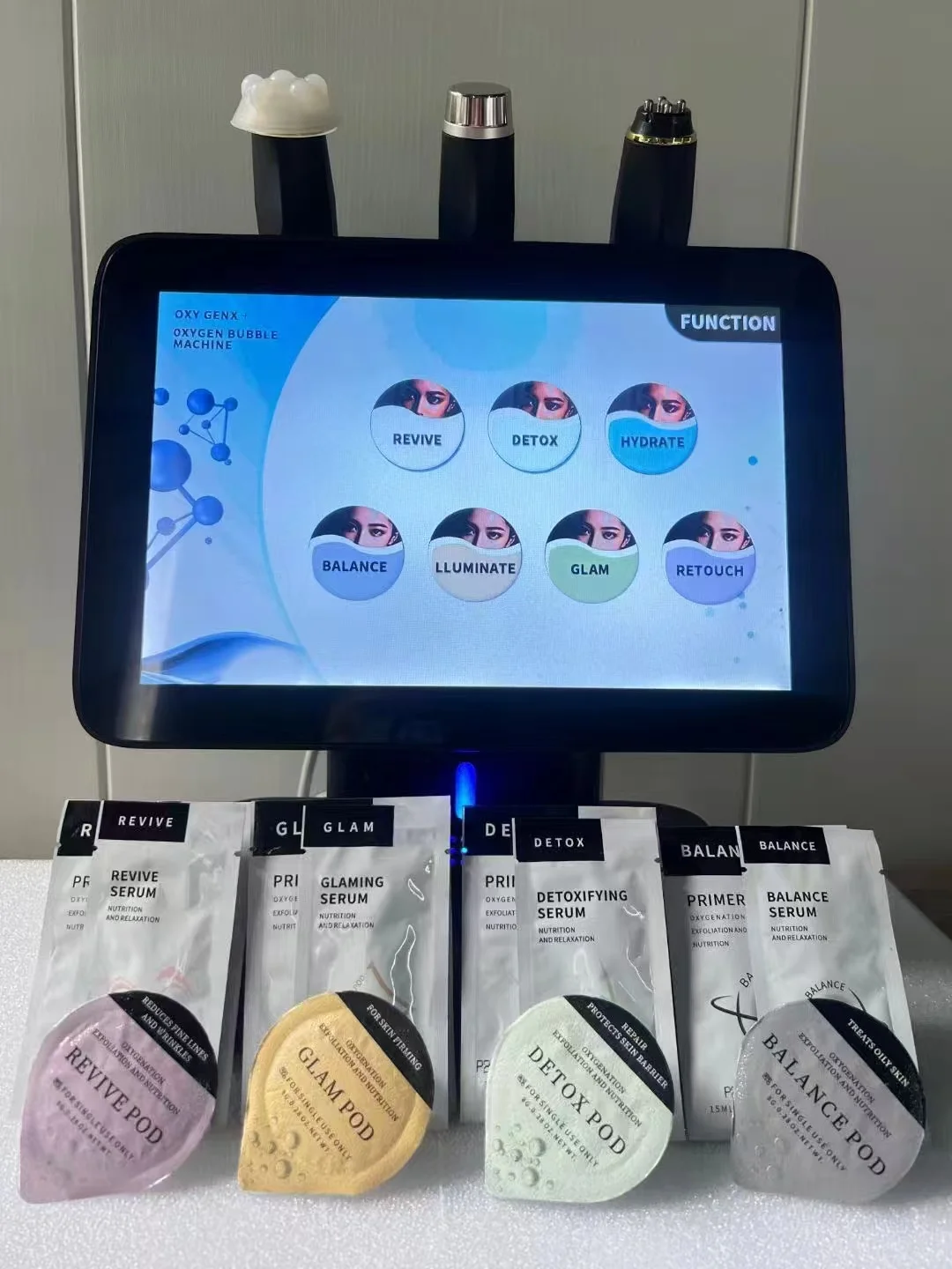 2025 Latest Box Set CO2 Bubble Oxygenation Capsules Pods Rechargeable Oxygen Skin Tightening Facial Machine With Pods And Gels
2025 Latest Box Set CO2 Bubble Oxygenation Capsules Pods Rechargeable Oxygen Skin Tightening Facial Machine With Pods And Gels