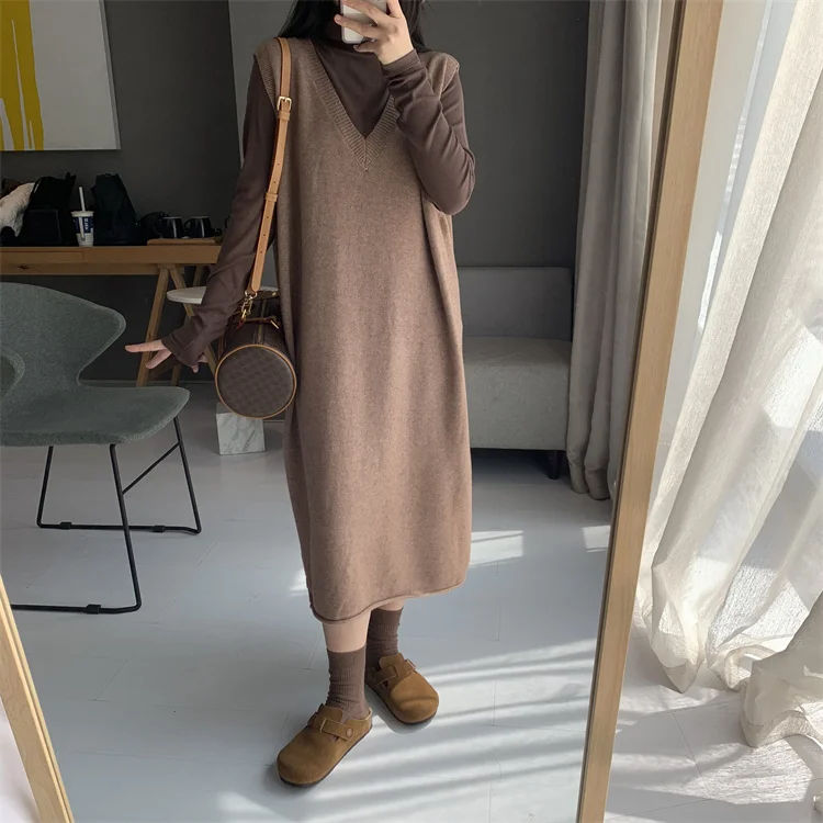 Ретро-стильный женский вязаный жилет-платье свободного кроя с V-образным вырезом, осенне-зимняя новинка, модная женская одежда
Ретро-стильный женский вязаный жилет-платье свободного кроя с V-образным вырезом, осенне-зимняя новинка, модная женская одежда