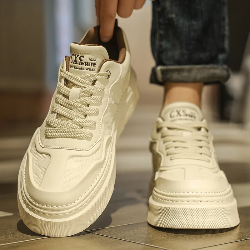 Men's Casual Leather Shoes Spring Season High-End Versatile Thick Bottom Waterproof Non-Slip Sports Fashionable White Sneakers
Men's Casual Leather Shoes Spring Season High-End Versatile Thick Bottom Waterproof Non-Slip Sports Fashionable White Sneakers