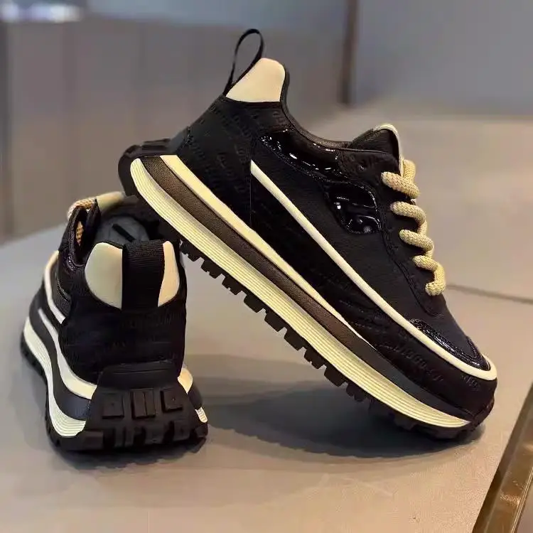 Men's Winter Sport Shoes 2025 New Fashion High-End Leather Surface Thick Bottom Heightening Dad Trendy Shoes Casual All-Match
Men's Winter Sport Shoes 2025 New Fashion High-End Leather Surface Thick Bottom Heightening Dad Trendy Shoes Casual All-Match