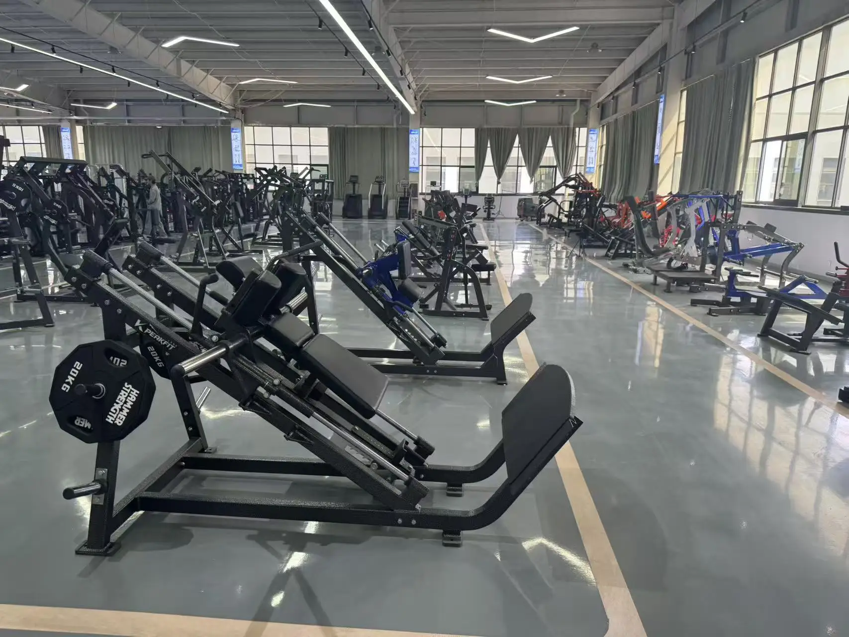Plate Loaded Gym Strength Multi Function Standing Leg Press/ Hack Squat/ Calf Raise Machine
Plate Loaded Gym Strength Multi Function Standing Leg Press/ Hack Squat/ Calf Raise Machine