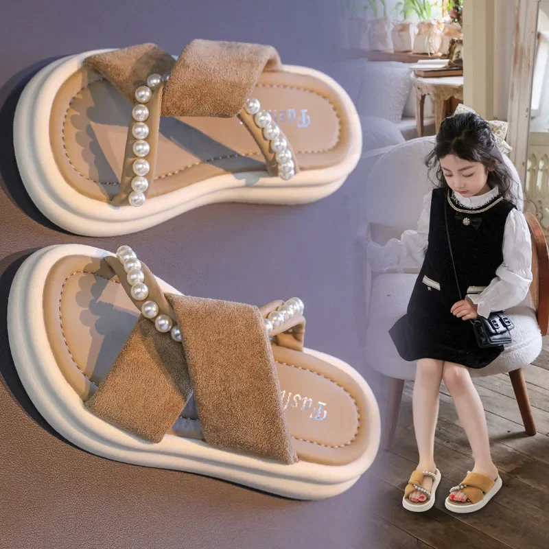 Girls Princess Sandals Outdoors Sweet Beading Kids Slippers Soft Non-slip 2025 Summer New Children Beach Shoes Korean Style
Girls Princess Sandals Outdoors Sweet Beading Kids Slippers Soft Non-slip 2025 Summer New Children Beach Shoes Korean Style