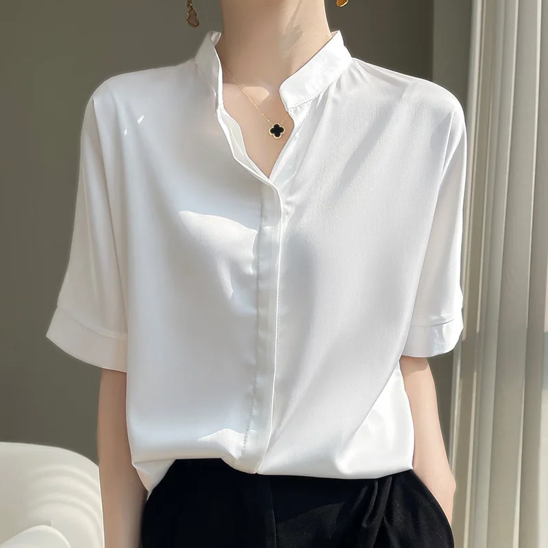 Women's Satin Stand Collar Blouse Solid Color Short Sleeve Hidden Button Elegant Silk Shirt
Women's Satin Stand Collar Blouse Solid Color Short Sleeve Hidden Button Elegant Silk Shirt