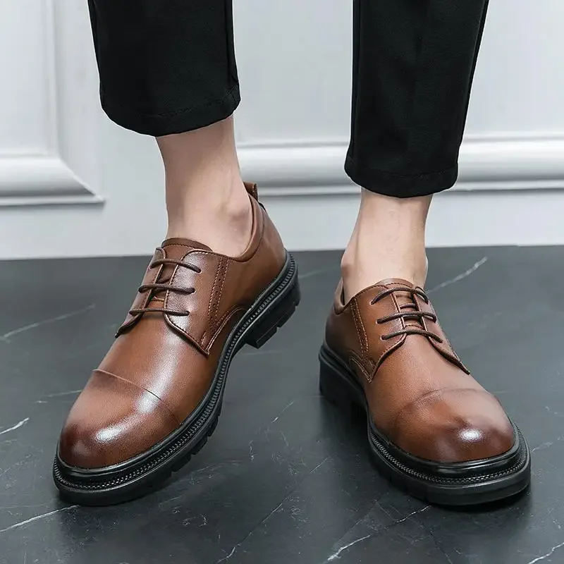 Leather Shoes Men's British Style Black Casual Men's Shoes Business Formal Wear Small Leather Dress Party Men's Shoes
Leather Shoes Men's British Style Black Casual Men's Shoes Business Formal Wear Small Leather Dress Party Men's Shoes
