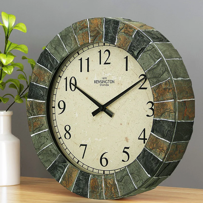 European creative clocks Simple fashion modern personality Nordic home country American nostalgic clock wall clock
European creative clocks Simple fashion modern personality Nordic home country American nostalgic clock wall clock