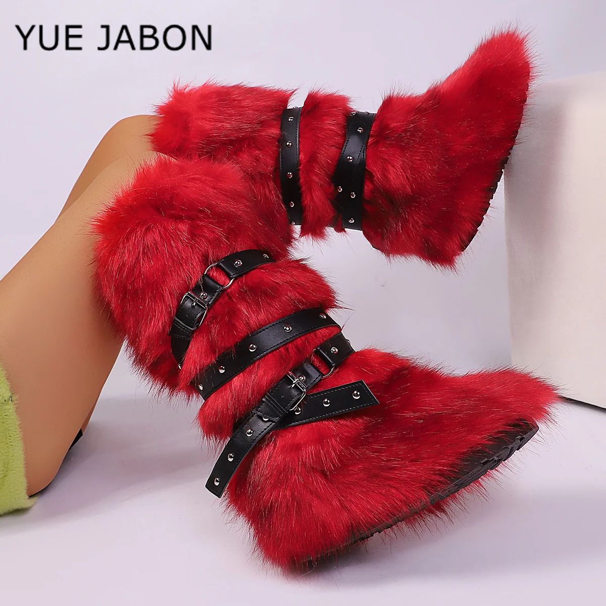 Новые красные сапоги до колена без шнуровки из искусственного меха с круглым носком, зимние теплые зимние сапоги с пряжкой на ремне, модная роскошная женская обувь, новейшая уличная обувь Y2K
Новые красные сапоги до колена без шнуровки из искусственного меха с круглым носком, зимние теплые зимние сапоги с пряжкой на ремне, модная роскошная женская обувь, новейшая уличная обувь Y2K