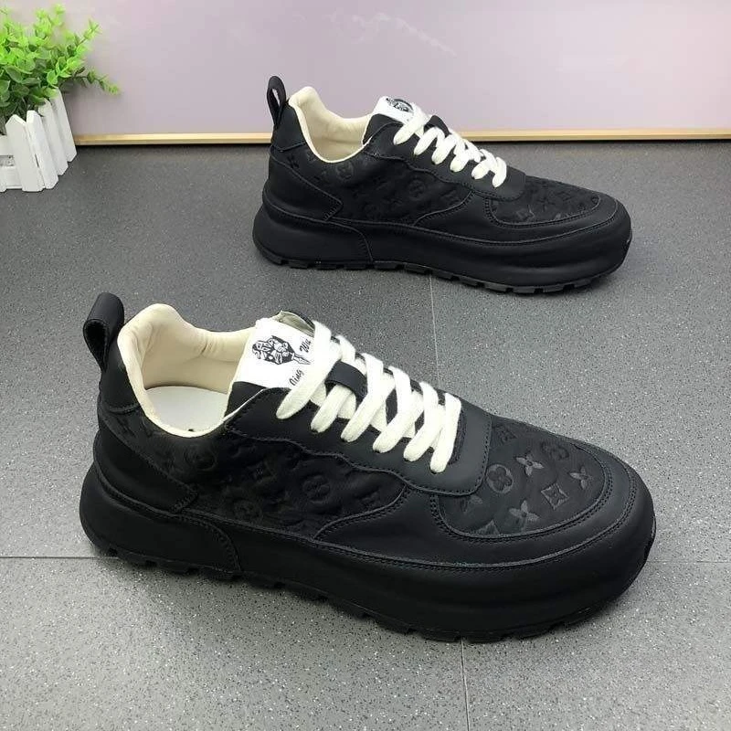 Spring and Autumn New Lightweight Casual Sneakers Youth Low-Top Fashion Round Toe Lace-up Solid Color Korean Shoes
Spring and Autumn New Lightweight Casual Sneakers Youth Low-Top Fashion Round Toe Lace-up Solid Color Korean Shoes