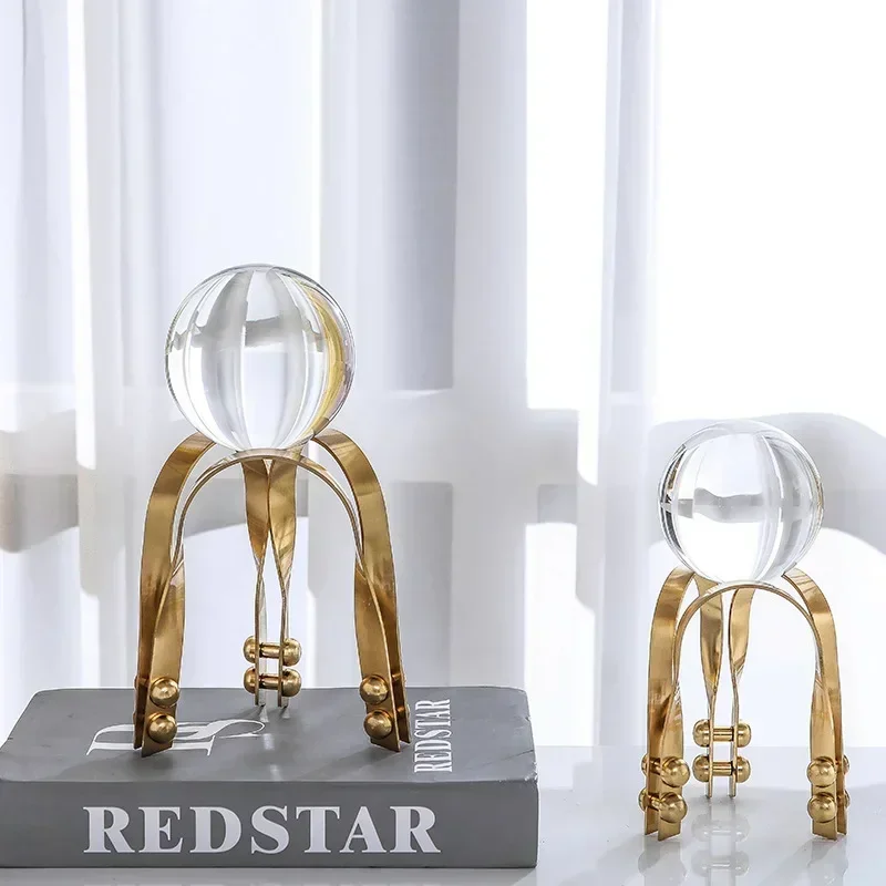 Light Luxury Crystal Ball Ornaments Metal Crafts Living Room Cabinet Soft Decoration Ornaments Home Decor
Light Luxury Crystal Ball Ornaments Metal Crafts Living Room Cabinet Soft Decoration Ornaments Home Decor