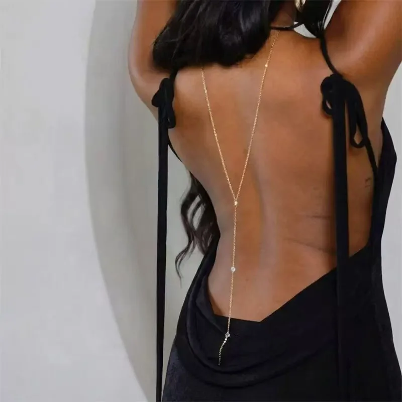 European and American cross-border back chain diamond-encrusted light luxury chain women's niche design sense collarbone chain cold wind versatile accessories
European and American cross-border back chain diamond-encrusted light luxury chain women's niche design sense collarbone chain cold wind versatile accessories