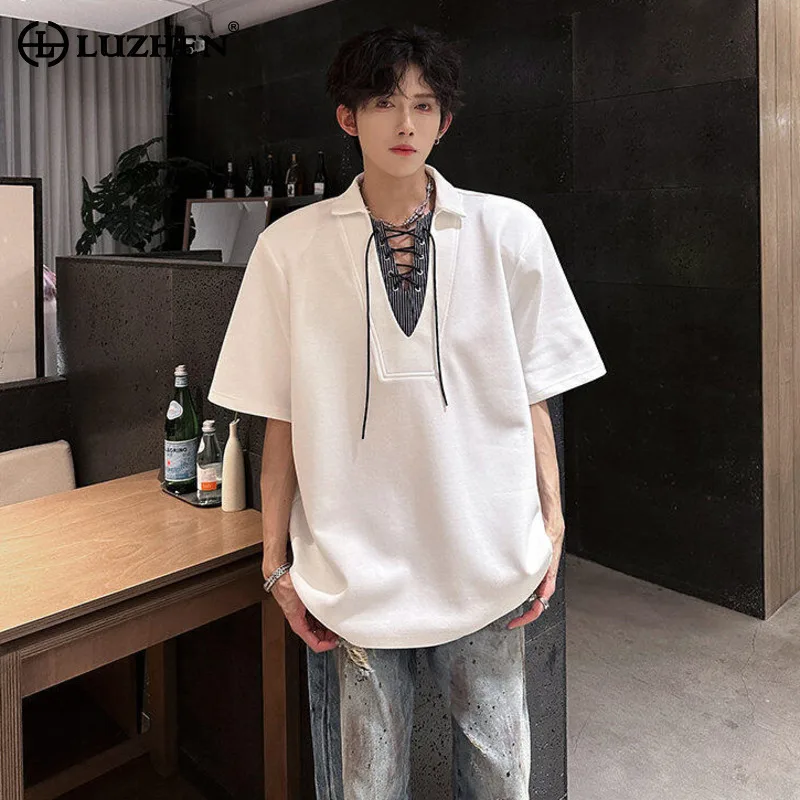 LUZHEN Drawstring Strap V-neck Fake Two Piece Design Loose Short Sleeve T-shirts Men's 2025 Summer Fashion Elegant Tops JY1650
LUZHEN Drawstring Strap V-neck Fake Two Piece Design Loose Short Sleeve T-shirts Men's 2025 Summer Fashion Elegant Tops JY1650
