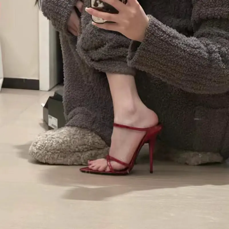 New Summer Red Sexy Sandals Women Pointed Toed Stiletto High Heels Dress Shoes Women Sandalias Female sandalias de las mujer
New Summer Red Sexy Sandals Women Pointed Toed Stiletto High Heels Dress Shoes Women Sandalias Female sandalias de las mujer