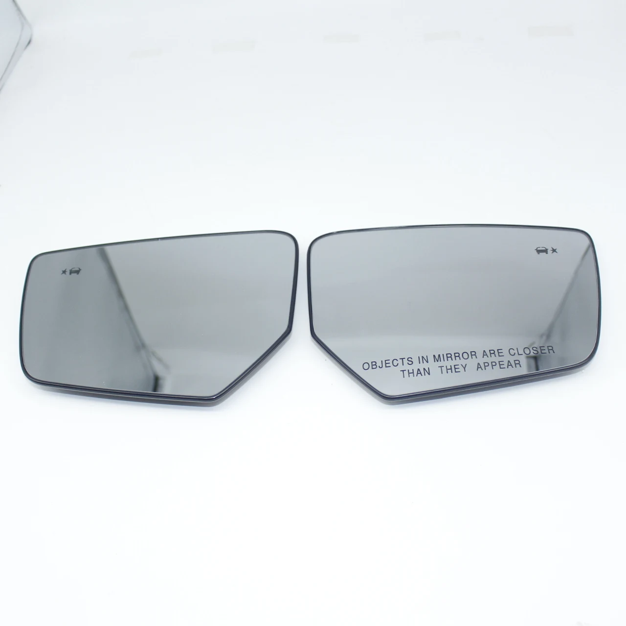 Car Mirror Glass For 2014 2015 2016 2017 2018 2019 2020 Chevrolet Impala Heated with blind spot
Car Mirror Glass For 2014 2015 2016 2017 2018 2019 2020 Chevrolet Impala Heated with blind spot