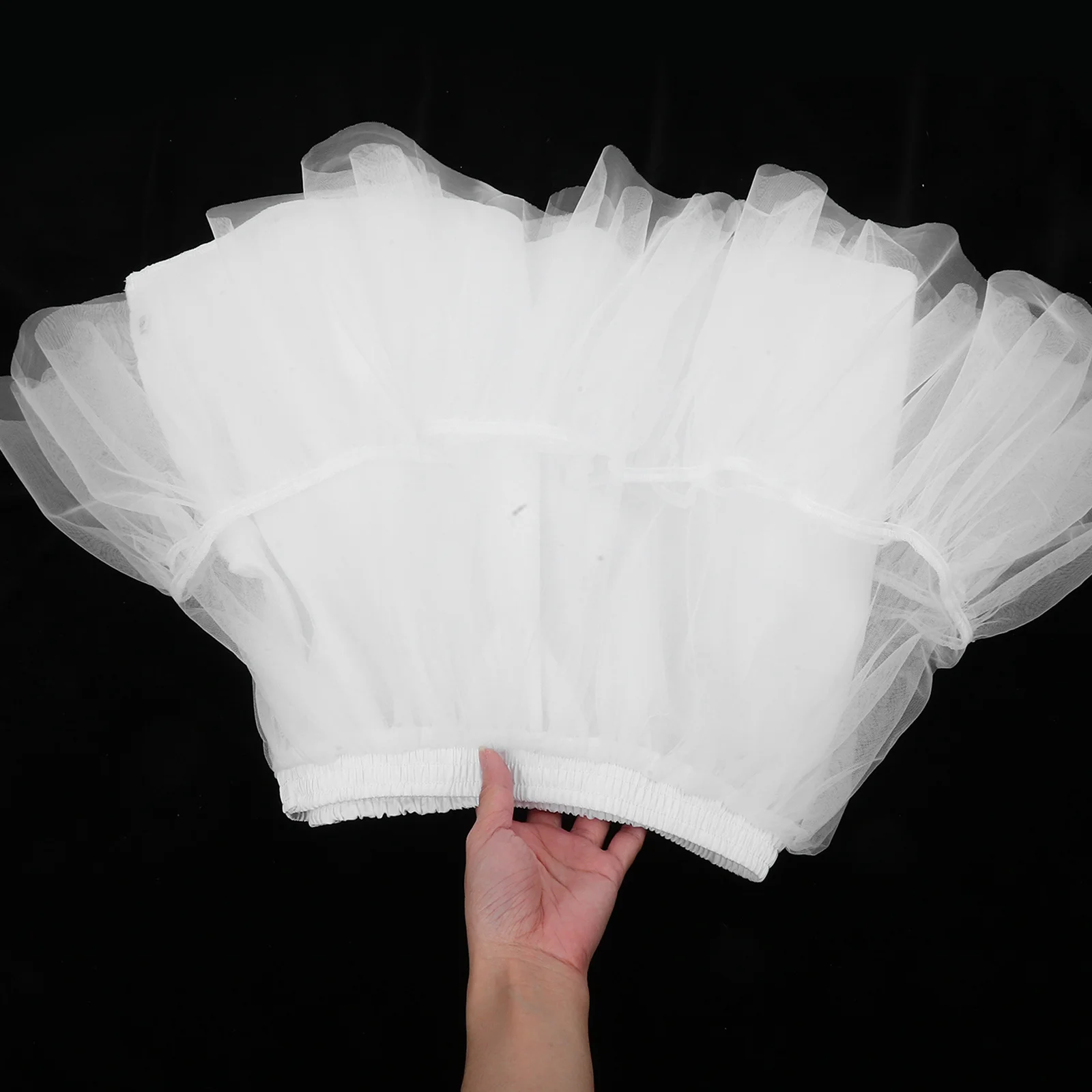 No Bone White Tulle Petticoat Soft Skirt Support for Wedding Dresses Adjustable Underskirt Comfortable for Women Girls 
No Bone White Tulle Petticoat Soft Skirt Support for Wedding Dresses Adjustable Underskirt Comfortable for Women Girls