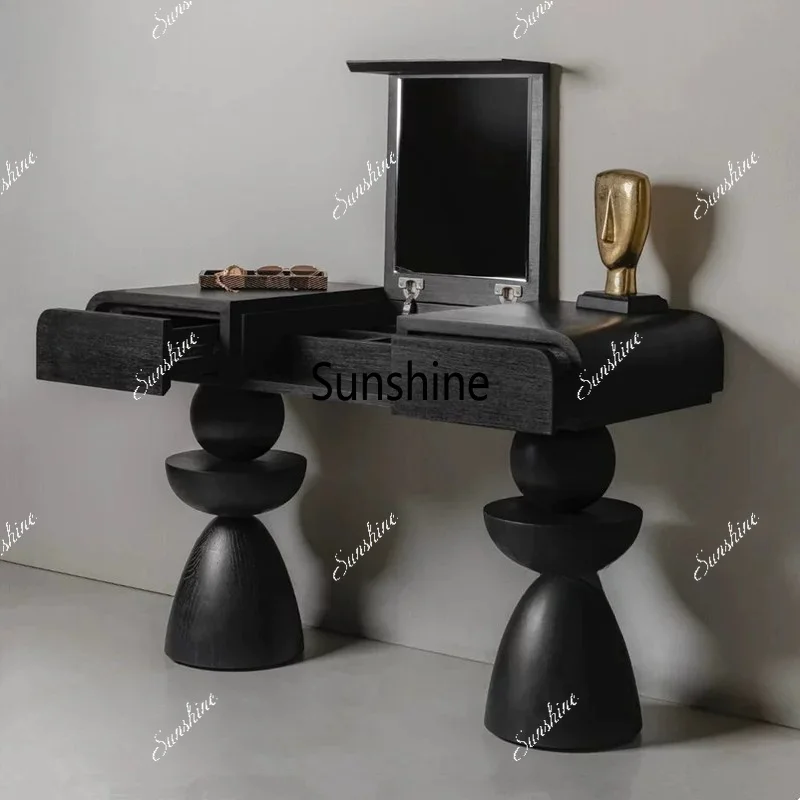 French creative home retro style bedroom light luxury makeup table
French creative home retro style bedroom light luxury makeup table