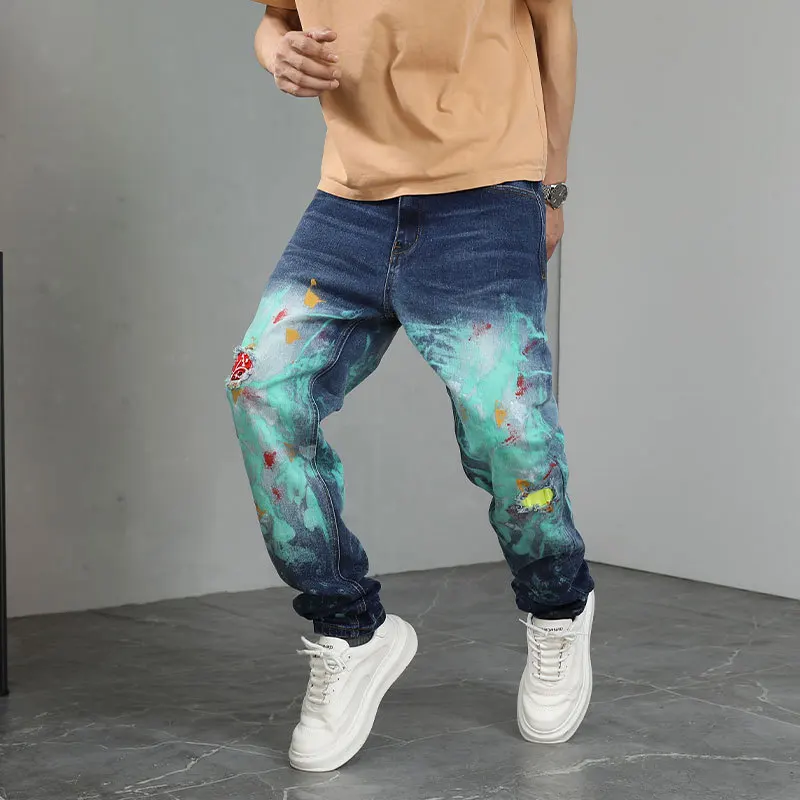 Fashionable hand-painted graffiti printed jeans for men, straight leg high street fashion brand, cool and personalized pants
Fashionable hand-painted graffiti printed jeans for men, straight leg high street fashion brand, cool and personalized pants