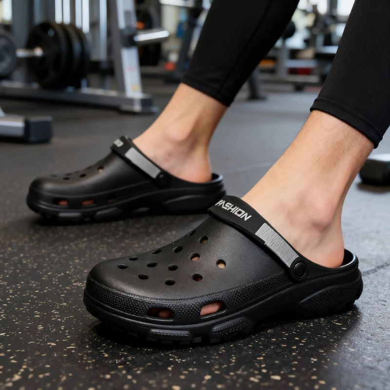 Мужские сабо из ЭВА с нескользящими сандалиями с закрытым носком, устойчивыми к запаху. Всесезонное использование на открытом воздухе для работы в супермаркете и рынка морепродуктов. 
Мужские сабо из ЭВА с нескользящими сандалиями с закрытым носком, устойчивыми к запаху. Всесезонное использование на открытом воздухе для работы в супермаркете и рынка морепродуктов.