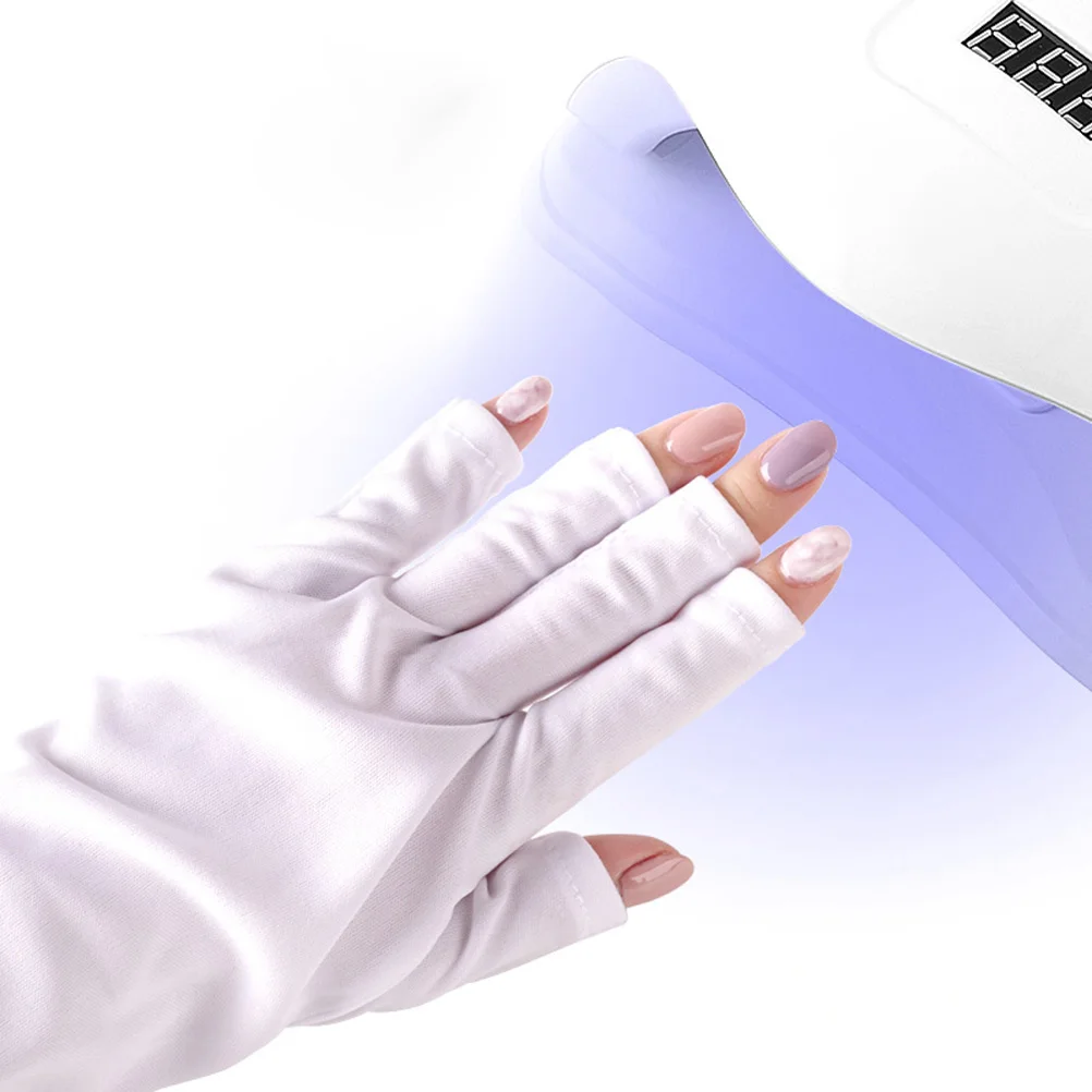 1 Pair Uv Protection Gloves Anti Uv Nail Art Gel Manicure Half Finger Open Toe Lightweight Skin Care Gift For Women Mother
1 Pair Uv Protection Gloves Anti Uv Nail Art Gel Manicure Half Finger Open Toe Lightweight Skin Care Gift For Women Mother