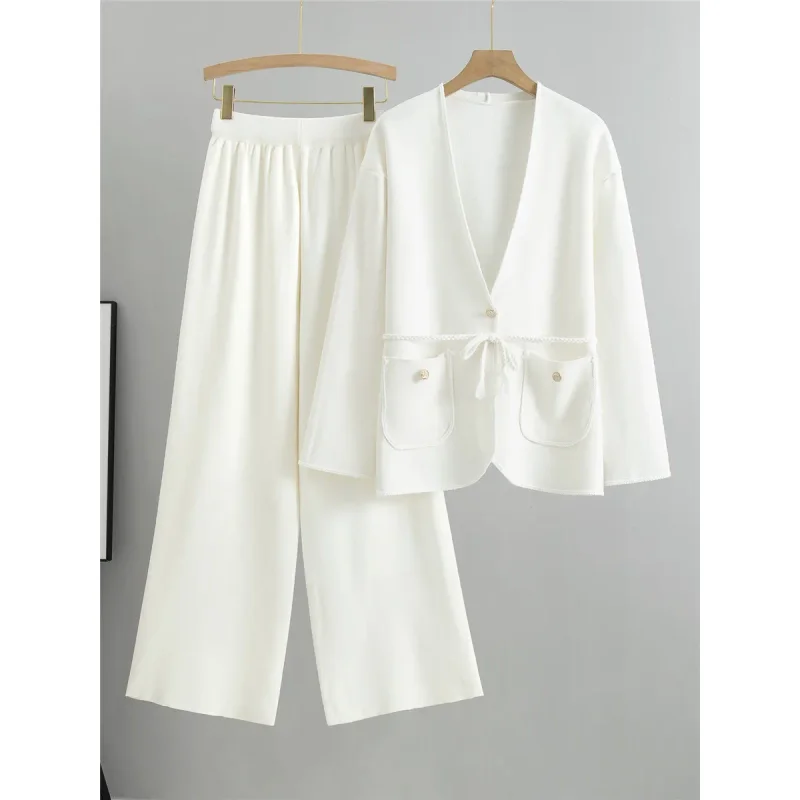 Women Elegant Knitted 2 Piece Sets Spring Fall Knitwear V-neck Belt Cardigan Tops Conjuntos Korean High Waist Sweatpants Outfit
Women Elegant Knitted 2 Piece Sets Spring Fall Knitwear V-neck Belt Cardigan Tops Conjuntos Korean High Waist Sweatpants Outfit