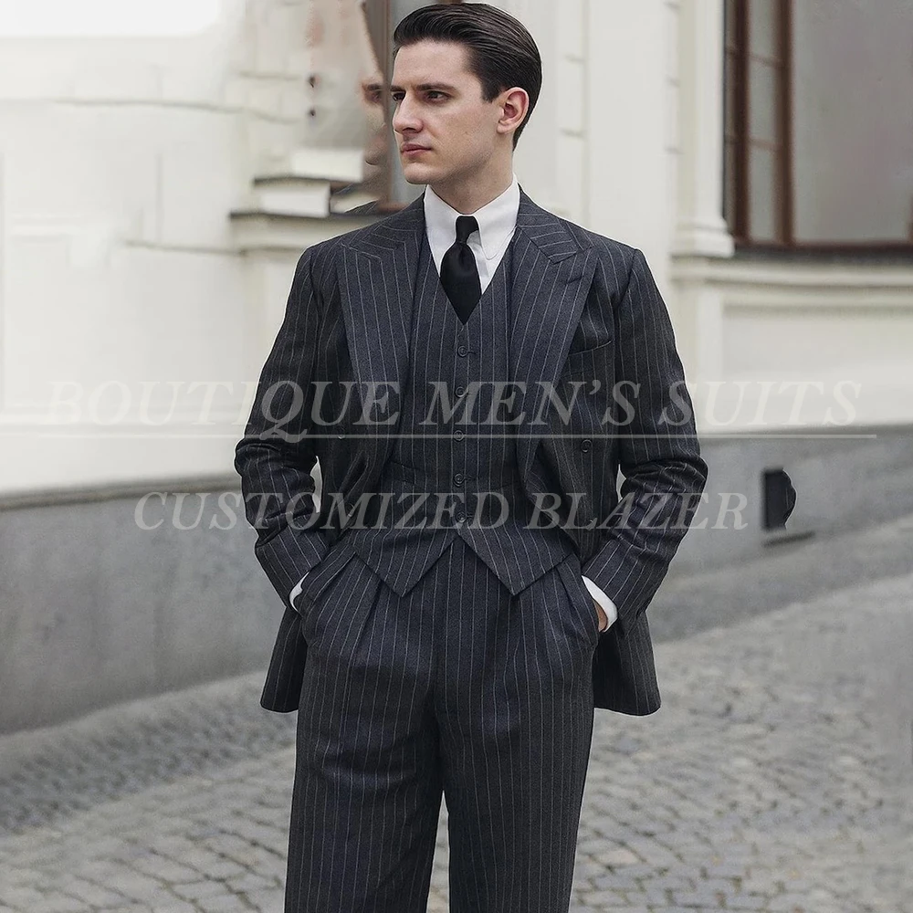 Handsome Stripe Men's Suits Business Single Breasted Peak Lapel 3 Piece Jacket Pants Vest High Quality Male Clothing Costume
Handsome Stripe Men's Suits Business Single Breasted Peak Lapel 3 Piece Jacket Pants Vest High Quality Male Clothing Costume