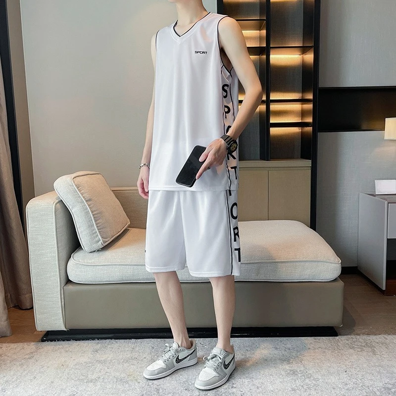 Men's Summer Ice Silk Sleeveless Tank Top and Shorts Set Quick Dry V Neck Thin Basketball Jersey Fitness Sportswear
Men's Summer Ice Silk Sleeveless Tank Top and Shorts Set Quick Dry V Neck Thin Basketball Jersey Fitness Sportswear