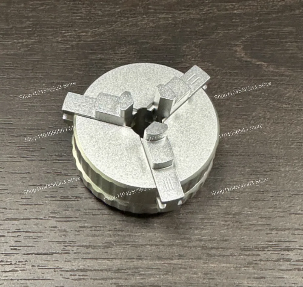 Three Jaw Vise Chuck 1-48mm Industrial Mini Bench Clamp High Precision for Drilling Watch Repair Model Crafting
Three Jaw Vise Chuck 1-48mm Industrial Mini Bench Clamp High Precision for Drilling Watch Repair Model Crafting