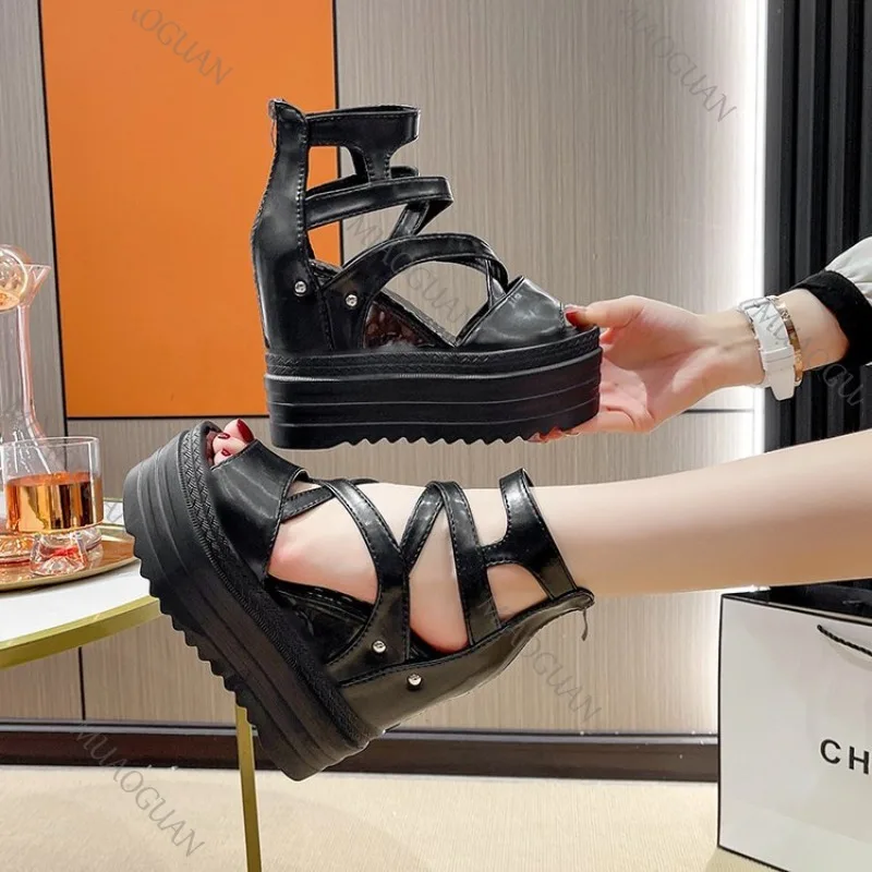 Wedges 13cm Super High Heels Sandals Thick Bottom Fashion Height Increase Cross Strap Fish Mouth Women's Shoes Casual Sandales
Wedges 13cm Super High Heels Sandals Thick Bottom Fashion Height Increase Cross Strap Fish Mouth Women's Shoes Casual Sandales