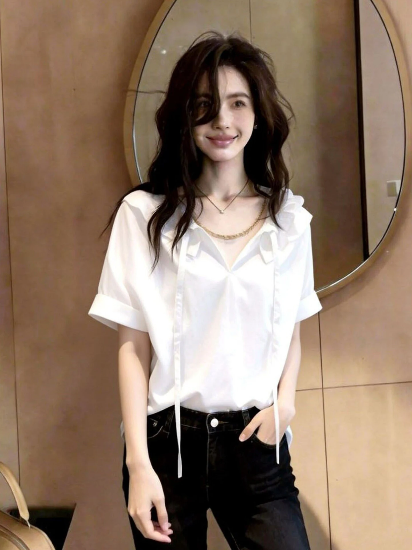 Summer 2026 Pure Color Shirt Design Loose Shoulder Short Sleeve Casual Style Korean Version Commute Wind Women's Shirt
Summer 2026 Pure Color Shirt Design Loose Shoulder Short Sleeve Casual Style Korean Version Commute Wind Women's Shirt