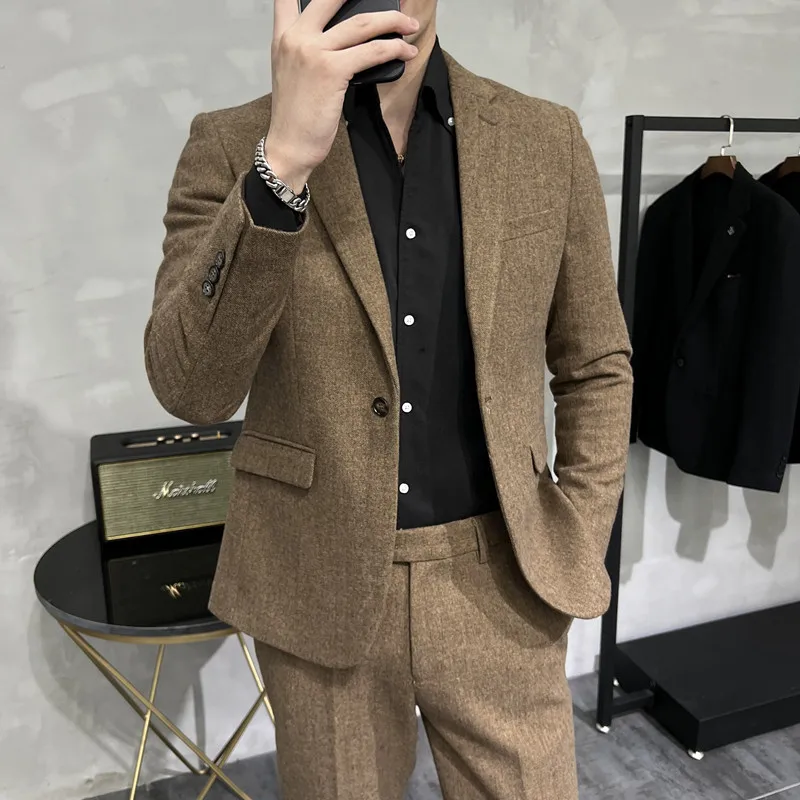 2023Fine high-end solid colour wool thick tweed (suit + trousers) business thick section slim suit thick suit two-piece suit
2023Fine high-end solid colour wool thick tweed (suit + trousers) business thick section slim suit thick suit two-piece suit
