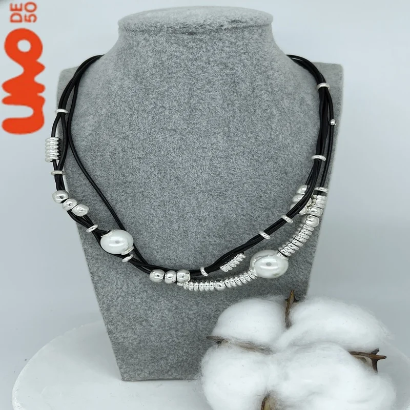 2025 Best Selling Exquisite High Quality UNO DE 50 Fashion Classic 925 Necklace Jewelry Daily Collocation Holiday Romantic Gifts
2025 Best Selling Exquisite High Quality UNO DE 50 Fashion Classic 925 Necklace Jewelry Daily Collocation Holiday Romantic Gifts