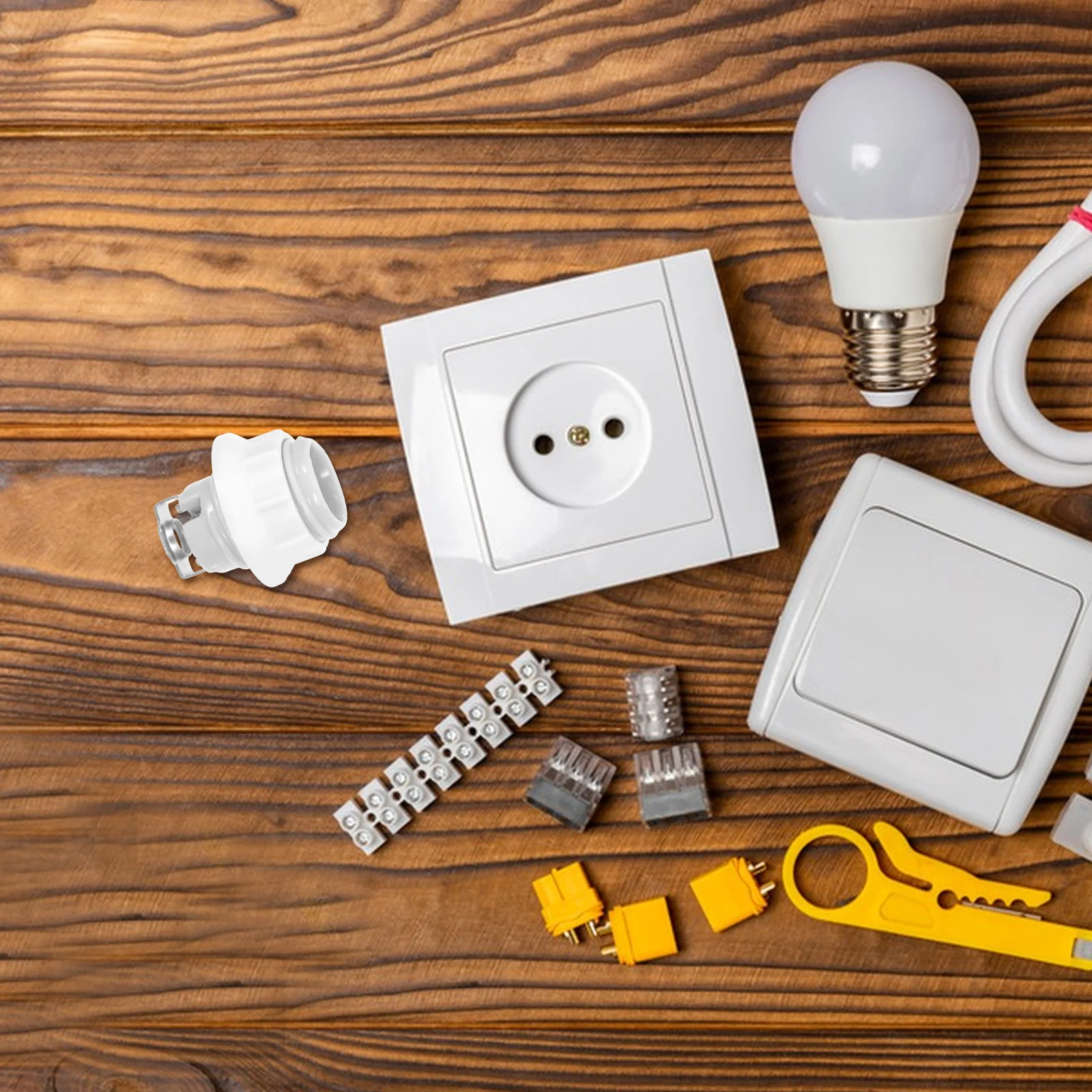 E14 Ceramic Holder Modern Light Socket Replacement For Indoor Lighting Fixture Compatible With Chandeliers Ceiling Fans
E14 Ceramic Holder Modern Light Socket Replacement For Indoor Lighting Fixture Compatible With Chandeliers Ceiling Fans