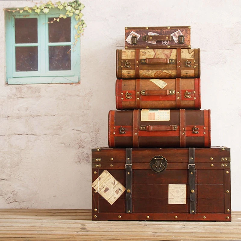 Photography props decorative leather case antique wood box ornament light board retro suitcase ins wind shooting decoration
Photography props decorative leather case antique wood box ornament light board retro suitcase ins wind shooting decoration