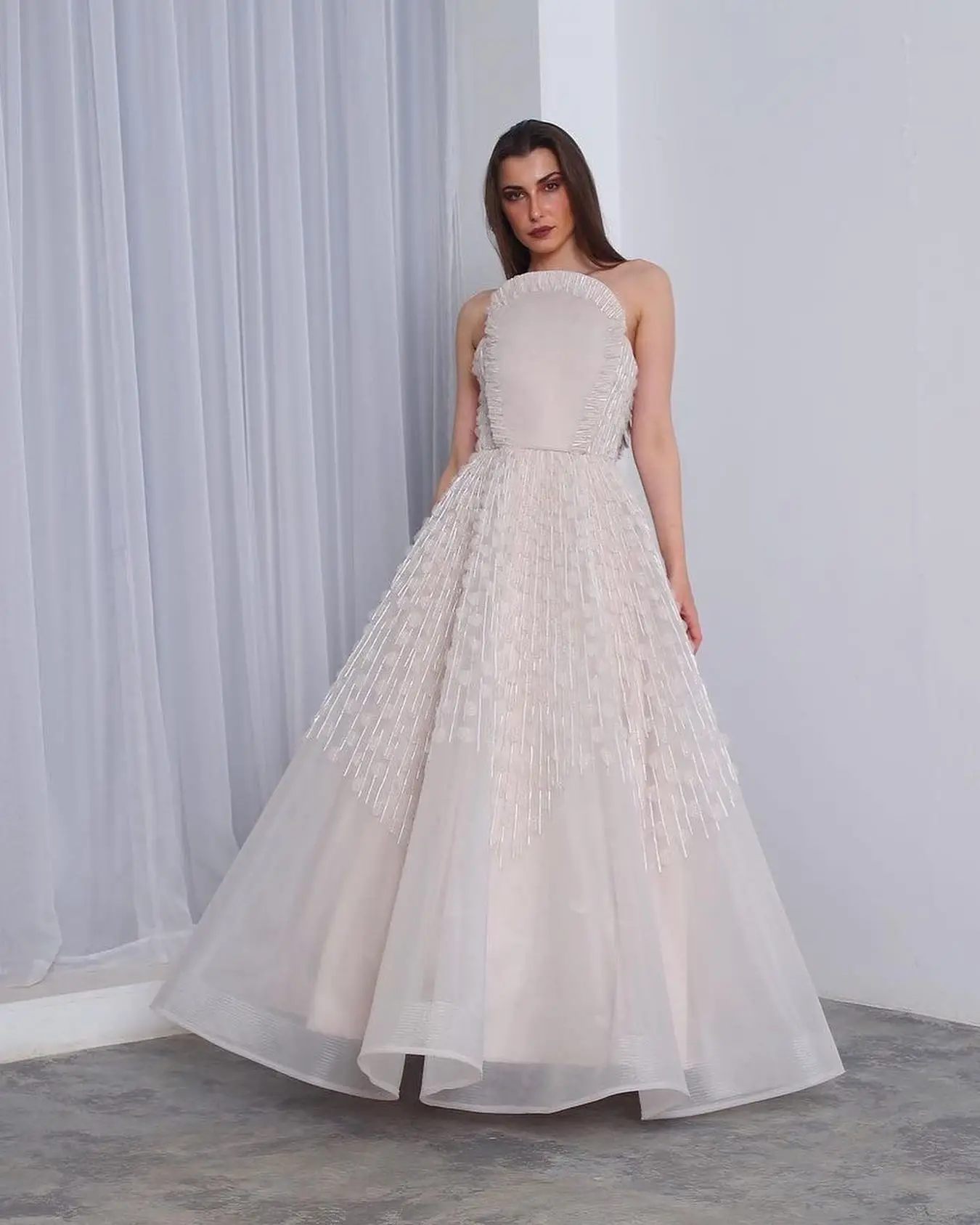 Customized High Quality Crystal Strapless Floor Length A-Line Chiffon Evening Dress Evening Dress Sleeveless Vestidos Para Mujer
Customized High Quality Crystal Strapless Floor Length A-Line Chiffon Evening Dress Evening Dress Sleeveless Vestidos Para Mujer