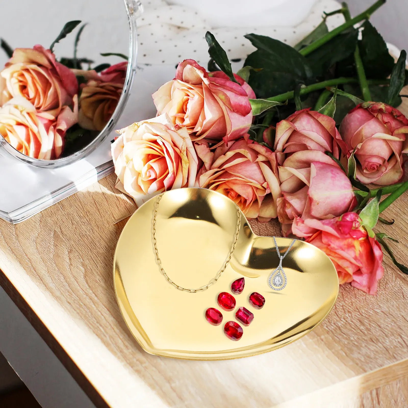 2Pcs Heart-Shaped Stainless Steel Jewelry Tray Elegant Nordic Decorative Dish for Rings Earrings Necklaces Bracelets Desktop
2Pcs Heart-Shaped Stainless Steel Jewelry Tray Elegant Nordic Decorative Dish for Rings Earrings Necklaces Bracelets Desktop