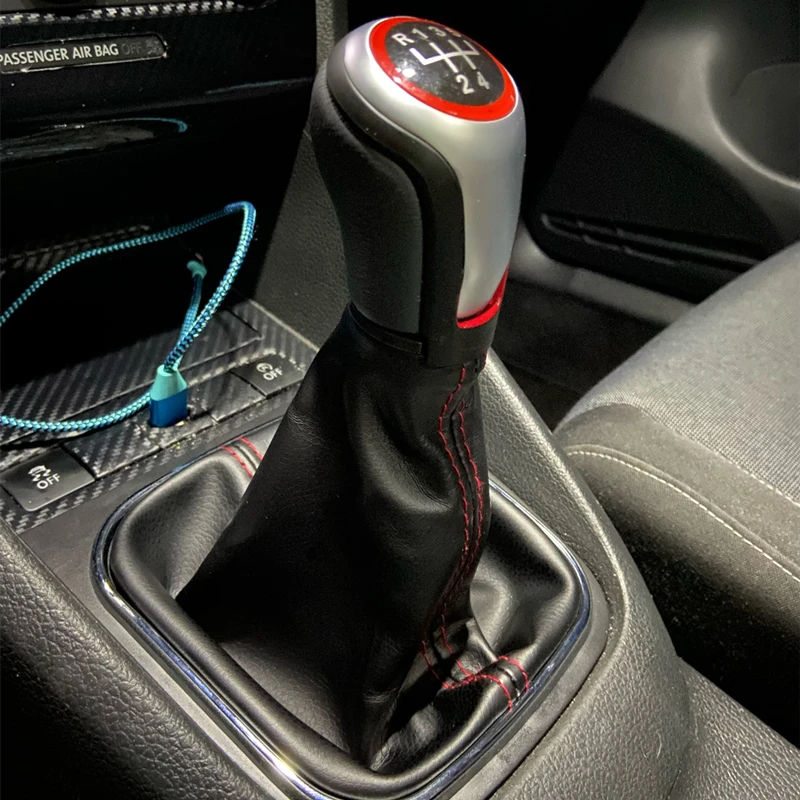 5/6 Speed Hand Speed Car Accessroeis Gear Shift Knob For Volkswagen VW Golf MK5 MK6 GTI GTD Jetta R32 2004- 2011 2012 2013 2014
5/6 Speed Hand Speed Car Accessroeis Gear Shift Knob For Volkswagen VW Golf MK5 MK6 GTI GTD Jetta R32 2004- 2011 2012 2013 2014