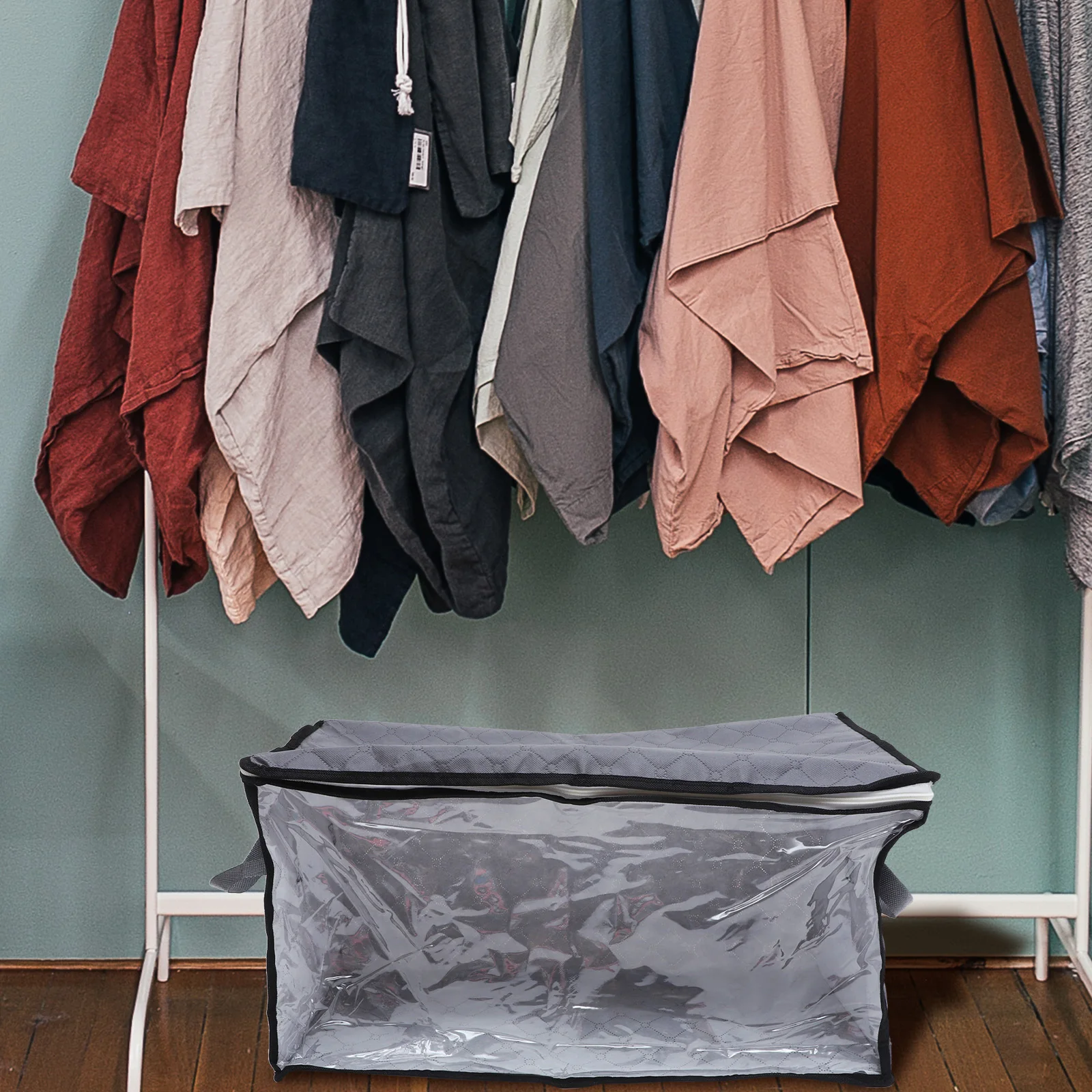 Large Foldable Quilt Clothes Storage Bag Non-Woven Cloth Handle Bedding Closet Organizer Storage Solution 
Large Foldable Quilt Clothes Storage Bag Non-Woven Cloth Handle Bedding Closet Organizer Storage Solution