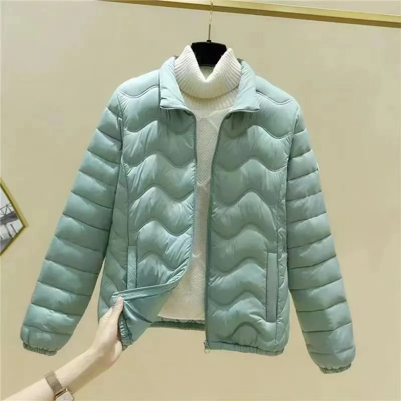 Thicken Down cotton Jacket for women Winter New Women's Standing collar Cotton Jacket Korean version slim short Coat Female tops
Thicken Down cotton Jacket for women Winter New Women's Standing collar Cotton Jacket Korean version slim short Coat Female tops