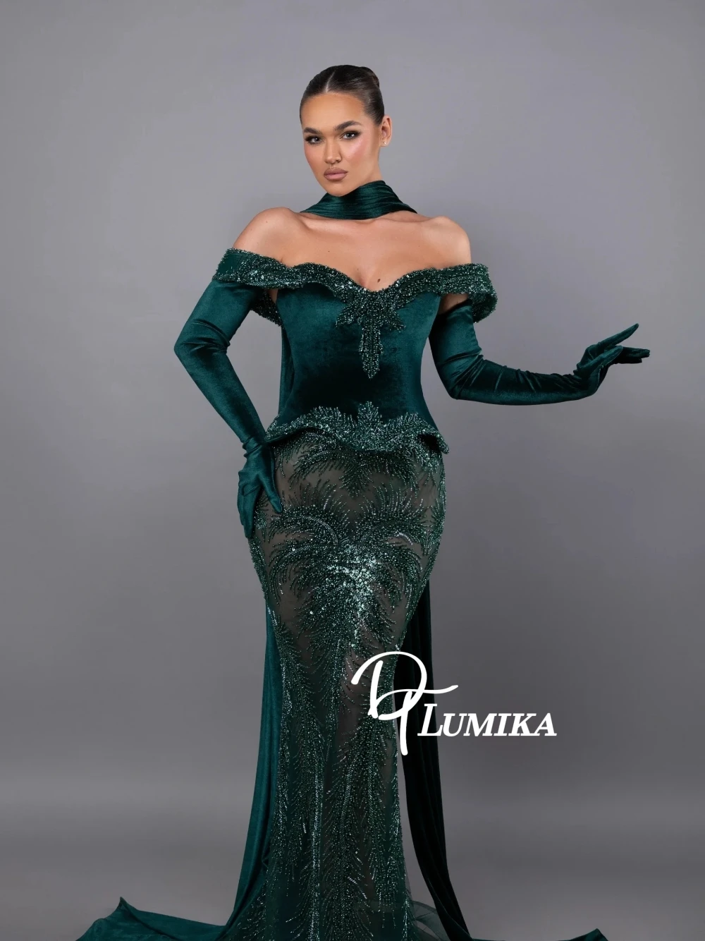 Off Shoulder Structured Corset Evening Dress With Scarf Dazzling Mermaid Customized Cocktail Gown Sexy Dainty No Gloves Wear
Off Shoulder Structured Corset Evening Dress With Scarf Dazzling Mermaid Customized Cocktail Gown Sexy Dainty No Gloves Wear