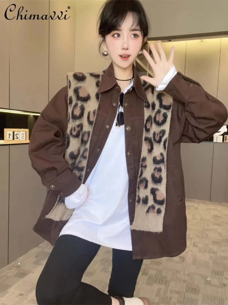 2024 Autumn New Lapel Long-Sleeved Single-Breasted Top European Station Trendy Leopard Print Knitted Shawl Denim Jacket Women
2024 Autumn New Lapel Long-Sleeved Single-Breasted Top European Station Trendy Leopard Print Knitted Shawl Denim Jacket Women