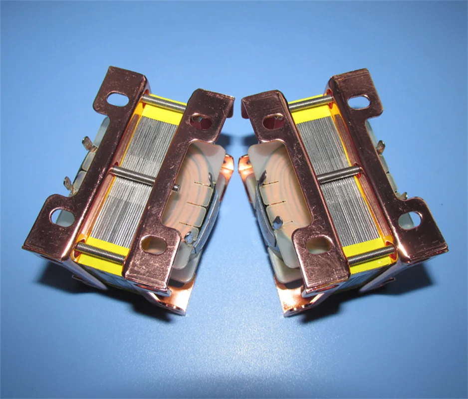 Permalloy Iron Core 600:2K4 Made of WE West Electric 4036B Signal Input Transformer 10HZ-20KHZ -0.2DB 35KHz -0.5DB 43KHZ-1DB
Permalloy Iron Core 600:2K4 Made of WE West Electric 4036B Signal Input Transformer 10HZ-20KHZ -0.2DB 35KHz -0.5DB 43KHZ-1DB